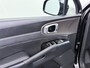 Kia Sorento 1.6T-GDI 265PK 4WD Plugin Hybrid DynamicPlusLine 7-Persoons Panoramadak Leder Trekhaak Adap.Cruise Bose® Stoel+Stuur+Achterbankverwarming Navi Camera Ecc Apple Carplay Android Auto DAB Lmv Privacy Glas Led Elek.Stoelen Elek.Achterklep Fabrieksgarantie tot 24-8-2030/150.000KM 1e Eigenaar Dealeronderhouden 1.500KG Trekgewicht Origineel Nederlandse Auto