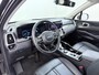 Kia Sorento 1.6T-GDI 265PK 4WD Plugin Hybrid DynamicPlusLine 7-Persoons Panoramadak Leder Trekhaak Adap.Cruise Bose® Stoel+Stuur+Achterbankverwarming Navi Camera Ecc Apple Carplay Android Auto DAB Lmv Privacy Glas Led Elek.Stoelen Elek.Achterklep Fabrieksgarantie tot 24-8-2030/150.000KM 1e Eigenaar Dealeronderhouden 1.500KG Trekgewicht Origineel Nederlandse Auto