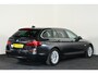 BMW 5-Serie Touring 520i Luxury Edition / Panorama / Leder / LED / Memory