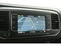 Peugeot e-Expert Premium Long 75 kWh L3H1 | Snelladen | SOH 94% | Airco | Carplay | 3 Zits | Navigatie | Trekhaak