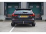 Volvo V60 2.0 B3 163pk Momentum Advantage | Trekhaak Wegklapbaar | Leer | Camera | 19" Velgen
