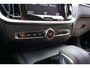 Volvo V60 2.0 B3 163pk Momentum Advantage | Trekhaak Wegklapbaar | Leer | Camera | 19" Velgen