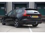 Volvo V60 2.0 B3 163pk Momentum Advantage | Trekhaak Wegklapbaar | Leer | Camera | 19" Velgen