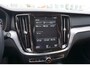 Volvo V60 2.0 B3 163pk Momentum Advantage | Trekhaak Wegklapbaar | Leer | Camera | 19" Velgen