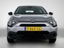 Citroën E-C4 EV You 50 kWh 136pk | Navigatie via Apple Carplay / Android Auto | Achteruitrijcamera | Climate Control | Cruise Control | Parkeersensoren | DAB+ radio | Armsteun | Stof/kunstlederen comfortstoelen | Volledig digitaal instrumentenpaneel | Adaptief demping systeem | 18” lichtmetalen velgen |