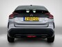 Citroën E-C4 EV You 50 kWh 136pk | Navigatie via Apple Carplay / Android Auto | Achteruitrijcamera | Climate Control | Cruise Control | Parkeersensoren | DAB+ radio | Armsteun | Stof/kunstlederen comfortstoelen | Volledig digitaal instrumentenpaneel | Adaptief demping systeem | 18” lichtmetalen velgen |