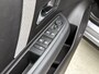 Citroën E-C4 EV You 50 kWh 136pk | Navigatie via Apple Carplay / Android Auto | Achteruitrijcamera | Climate Control | Cruise Control | Parkeersensoren | DAB+ radio | Armsteun | Stof/kunstlederen comfortstoelen | Volledig digitaal instrumentenpaneel | Adaptief demping systeem | 18” lichtmetalen velgen |