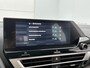 Citroën E-C4 EV You 50 kWh 136pk | Navigatie via Apple Carplay / Android Auto | Achteruitrijcamera | Climate Control | Cruise Control | Parkeersensoren | DAB+ radio | Armsteun | Stof/kunstlederen comfortstoelen | Volledig digitaal instrumentenpaneel | Adaptief demping systeem | 18” lichtmetalen velgen |
