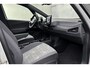 Volkswagen ID.3 Life 58 kWh | Stoelverwarming | Navigatie | Adaptieve cruise control | Parkeersensoren