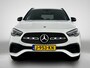 Mercedes-Benz GLA 200 AMG | Night pakket | Trekhaak | Sidesteps | Parkeerpakket met achtercamera | Spiegelpakket Inclusief 24 maanden MB Certified garantie voor Europa.