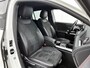Mercedes-Benz GLA 200 AMG | Night pakket | Trekhaak | Sidesteps | Parkeerpakket met achtercamera | Spiegelpakket Inclusief 24 maanden MB Certified garantie voor Europa.