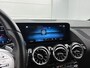 Mercedes-Benz GLA 200 AMG | Night pakket | Trekhaak | Sidesteps | Parkeerpakket met achtercamera | Spiegelpakket Inclusief 24 maanden MB Certified garantie voor Europa.