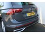 Volkswagen Tiguan 1.5 TSI Elegance / Facelift! / Trekhaak af-fabriek/ IQ light/ Carplay/ Stoelverwarming/ Camera