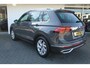 Volkswagen Tiguan 1.5 TSI Elegance / Facelift! / Trekhaak af-fabriek/ IQ light/ Carplay/ Stoelverwarming/ Camera