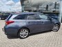 Toyota Auris Touring Sports 1.8 Hybrid Lease Pro | Pano | Trekhaak Afn. | Sensoren v/a | Sto