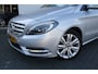 Mercedes-Benz B-klasse 180 Prestige/ NL auto/ Camera/ Carplay/ Leer/ Trekhaak af-fabriek/ Stoelverwarming/ LED
