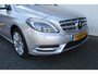 Mercedes-Benz B-klasse 180 Prestige/ NL auto/ Camera/ Carplay/ Leer/ Trekhaak af-fabriek/ Stoelverwarming/ LED