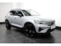 Volvo EX40 Extended Range Plus Black Edition PANODAK | 360 camera | 20'' LM Velgen | 360 Camera | Winterpakket