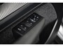 Volvo EX40 Extended Range Plus Black Edition PANODAK | 360 camera | 20'' LM Velgen | 360 Camera | Winterpakket