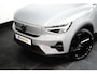 Volvo EX40 Extended Range Plus Black Edition PANODAK | 360 camera | 20'' LM Velgen | 360 Camera | Winterpakket
