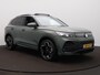Volkswagen Tiguan 1.5 eHybrid R-Line Edition Panoramaschuif-kanteldak - ACC - Navigatie - Trekhaak - Stoelverwarming - Camera - LED