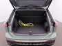 Volkswagen Tiguan 1.5 eHybrid R-Line Edition Panoramaschuif-kanteldak - ACC - Navigatie - Trekhaak - Stoelverwarming - Camera - LED