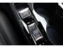 Peugeot 2008 1.2 PureTech GT Pack | Automaat | Navigatie | Camera | Panorama/schuifdak | Alcantara | Focal | 1e Eigenaar |