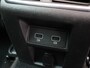Renault Megane Estate 140pk TCe Intens | Trekhaak | Dealer onderhouden | Stoel- en stuurwielverwarming | Navigatie |