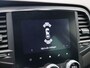 Renault Megane Estate 140pk TCe Intens | Trekhaak | Dealer onderhouden | Stoel- en stuurwielverwarming | Navigatie |