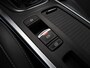 Renault Megane Estate 140pk TCe Intens | Trekhaak | Dealer onderhouden | Stoel- en stuurwielverwarming | Navigatie |