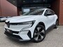 Renault Megane E-Tech EV40 Boost Charge Equilibre // FULL LED // STOEL + STUURWIELVERWARMING // CLIMA // APPLE CARPLAY / ANDROID AUTO // CAMERA // DIGITAAL DISPLAY // KEYLESS