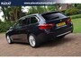 BMW 5-Serie Touring 520i High Executive Aut. | Panorama | Memory | HUD | Dealeronderhouden 2026 | Full Led | Stoelverwarming |
