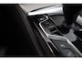 BMW 5-Serie Touring 520i High Executive Aut. | Panorama | Memory | HUD | Dealeronderhouden 2026 | Full Led | Stoelverwarming |
