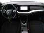Skoda Octavia 1.0 e-TSI Sport | Trekhaak | Carplay | Sfeerverlichting | Navigatie | Parkeerhulp | Climate control | Sportstoelen | Cruise control | 17'' | Bluetooth | Keyless start