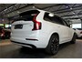 Volvo XC90 2.0 T8 AWD 335kW/456pk Aut8 Recharge Ultra Dark 7P ADAPT.CRUISE + HARMAN/KARDON + PANORAMADAK + HEAD-UP + STOEL-&STUURVERWARMING + PILOT ASSIST + LEDEREN DASHBOARD + 360 CAMERA + BLIS + LANE ASSIST + PD-GLASS + ACHTERBANKVERWARMING + 21" LM-VELGEN!
