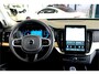 Volvo XC90 2.0 T8 AWD 335kW/456pk Aut8 Recharge Ultra Dark 7P ADAPT.CRUISE + HARMAN/KARDON + PANORAMADAK + HEAD-UP + STOEL-&STUURVERWARMING + PILOT ASSIST + LEDEREN DASHBOARD + 360 CAMERA + BLIS + LANE ASSIST + PD-GLASS + ACHTERBANKVERWARMING + 21" LM-VELGEN!