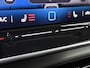 Volkswagen ID. Buzz Cargo Bulli edition 79 kWh 4MOTION 340PK | Automaat | Trekhaak | Leer | Zwarte Velgen | Adaptive Cruise Control | Achteruitrijcamera | Parkeersensoren Voor + Achter | Airco | Apple/Android Carplay | Stoelverwarming | Multifunctioneel Stuurwiel |