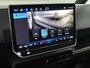 Volkswagen ID. Buzz Cargo Bulli edition 79 kWh 4MOTION 340PK | Automaat | Trekhaak | Leer | Zwarte Velgen | Adaptive Cruise Control | Achteruitrijcamera | Parkeersensoren Voor + Achter | Airco | Apple/Android Carplay | Stoelverwarming | Multifunctioneel Stuurwiel |