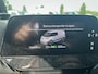Volkswagen ID. Buzz Cargo Bulli edition 79 kWh 4MOTION 340PK | Automaat | Trekhaak | Leer | Zwarte Velgen | Adaptive Cruise Control | Achteruitrijcamera | Parkeersensoren Voor + Achter | Airco | Apple/Android Carplay | Stoelverwarming | Multifunctioneel Stuurwiel |
