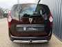 Dacia Lodgy 1.2 TCe Stepway 7-PERSOONS!/NAVIGATIE/DEALER OND.!/