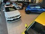 Jeep Renegade 1.4 MultiAir Longitude | Automaat | 18" | Winter-pakket | Trekhaak | Interesse in een bezichtiging of proefrit, bel of app met 06-24282842 / 06-42130156
