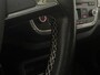 SEAT Mii 1.0 Mii by Mango | Alcantara | Panorama | Leer | Interesse in een bezichtiging of proefrit, bel of app met 06-24282842 / 06-42130156