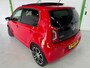 Volkswagen Up! 1.0 GROOVE UP! / Automaat / Lederen bekleding / Cruise control / Stoelverwarming / Bluetooth / Navigatie.