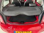 Volkswagen Up! 1.0 GROOVE UP! / Automaat / Lederen bekleding / Cruise control / Stoelverwarming / Bluetooth / Navigatie.