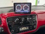 Volkswagen Up! 1.0 GROOVE UP! / Automaat / Lederen bekleding / Cruise control / Stoelverwarming / Bluetooth / Navigatie.