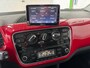 Volkswagen Up! 1.0 GROOVE UP! / Automaat / Lederen bekleding / Cruise control / Stoelverwarming / Bluetooth / Navigatie.