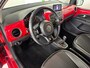 Volkswagen Up! 1.0 GROOVE UP! / Automaat / Lederen bekleding / Cruise control / Stoelverwarming / Bluetooth / Navigatie.