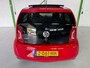 Volkswagen Up! 1.0 GROOVE UP! / Automaat / Lederen bekleding / Cruise control / Stoelverwarming / Bluetooth / Navigatie.