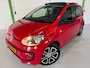Volkswagen Up! 1.0 GROOVE UP! / Automaat / Lederen bekleding / Cruise control / Stoelverwarming / Bluetooth / Navigatie.
