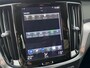 Volvo V60 2.0 Benzine / Apple carplay / Adaptieve Cruise controle / NAP / Historie aanwezig.